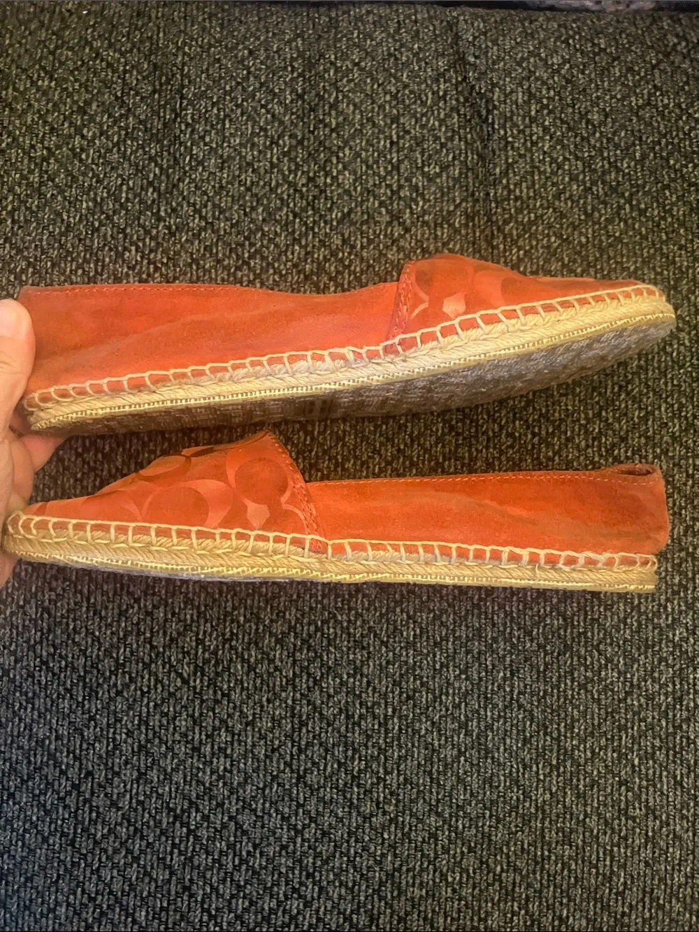 Coach “June” espadrille loafers red/coral suede upper signature logo 9.5